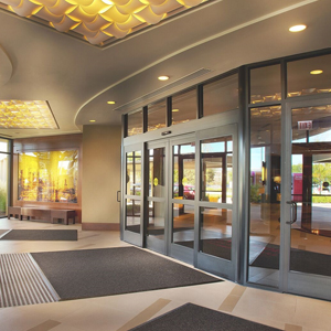 commercial door specialist Thousand Oaks