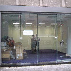 shop front door repair Thousand Oaks